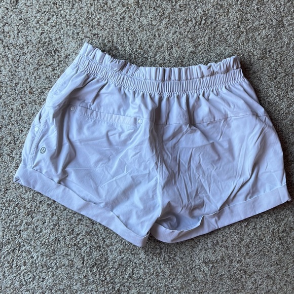 Lululemon Casual Tie Athletic Shorts - Picture 2 of 6